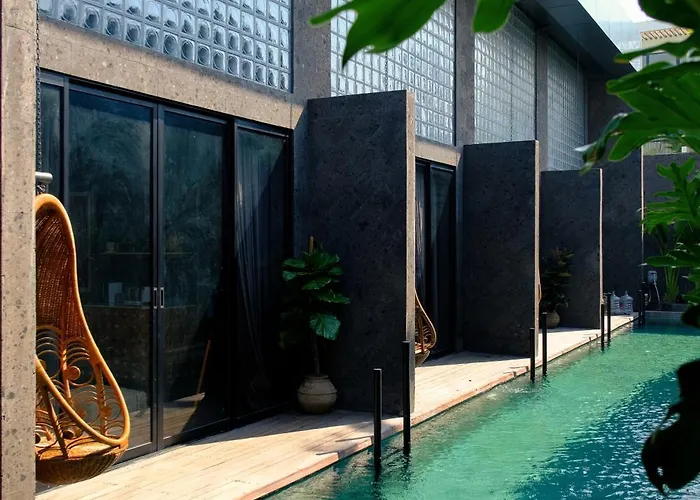 Hotel Side Boutique With Private Rooftop Jacuzzi By Lima Bali Canggu